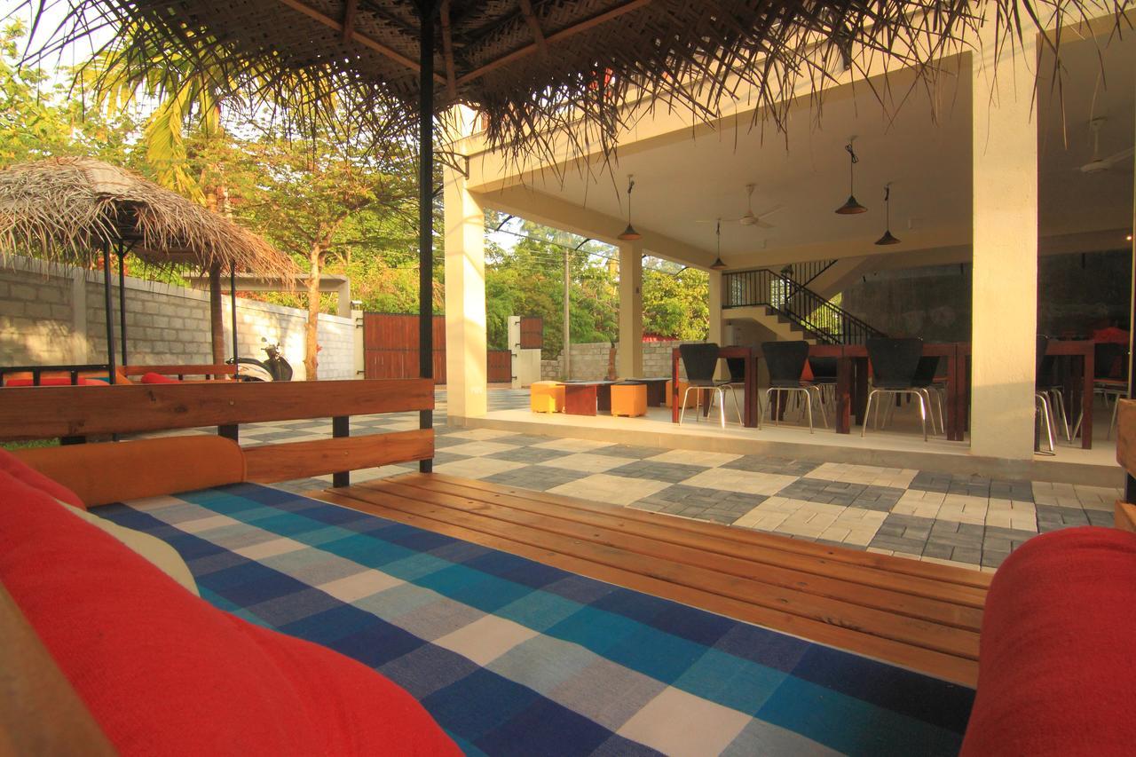 Jj'S Hostel Mirissa Dış mekan fotoğraf